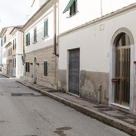 La Casa Di Nonno Roberto By Rentbeat Daire Livorno Dış mekan fotoğraf